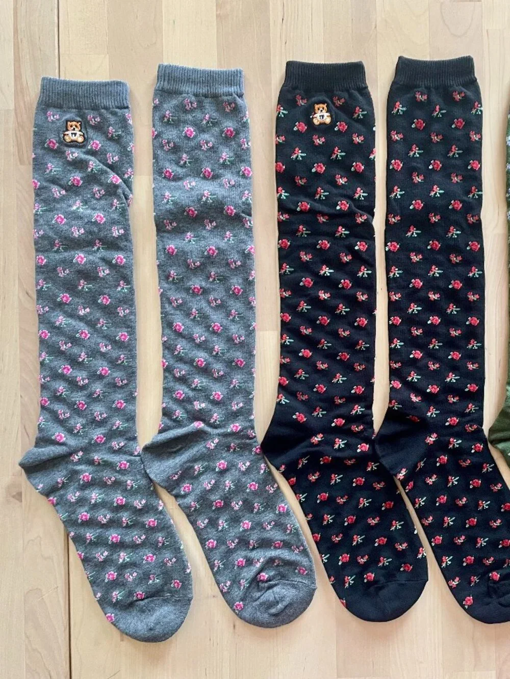Teddy Fresh Women's 3-Pack Floral Knee High Socks One Size NEW